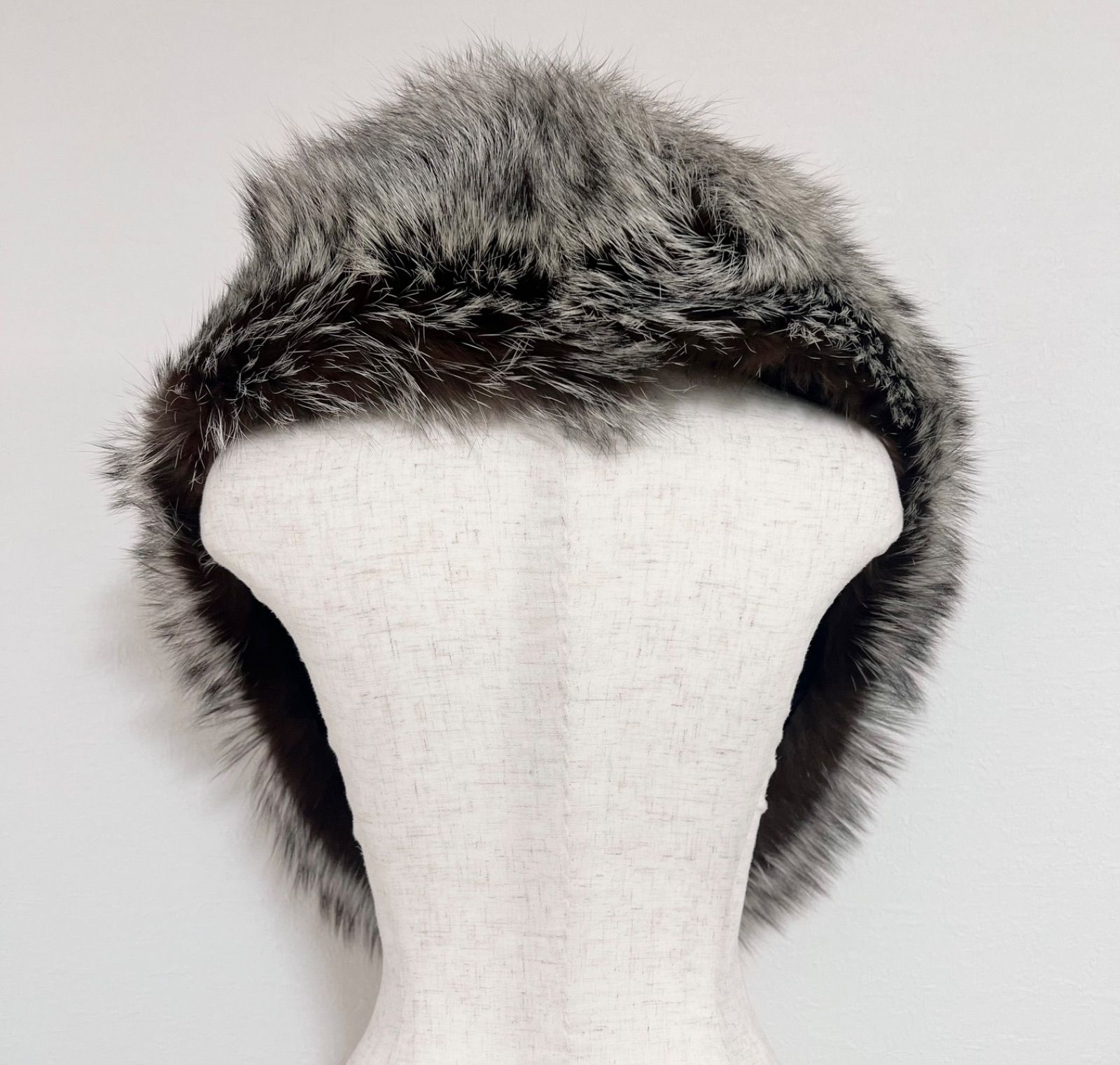 銀狐 SAGA FOX サガフォックス ファー シルバーフォックス - メルカリ