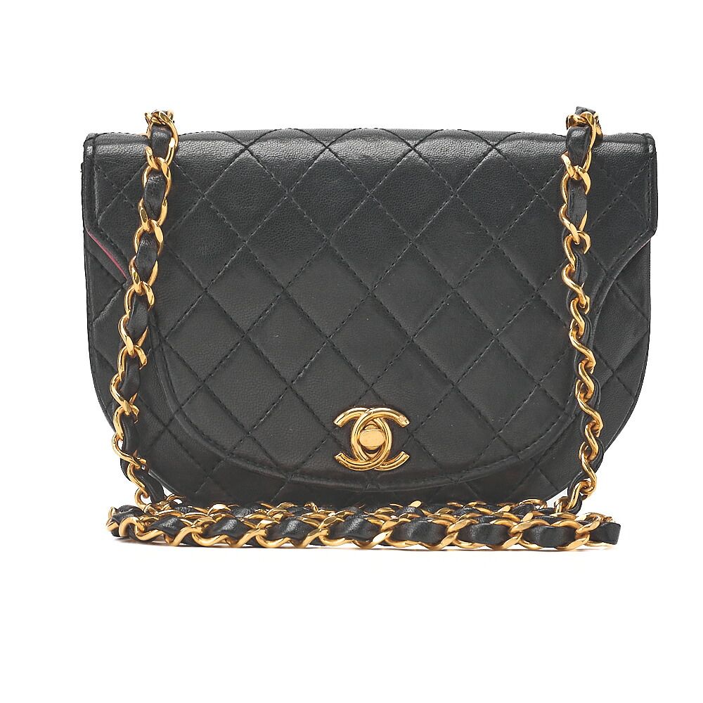 CHANEL シャネル マトラッセ ハーフムーン チェーンショルダーバッグ 