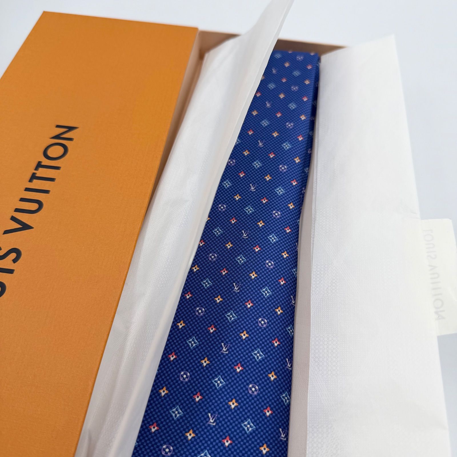 極美品・箱付】ルイヴィトン ネクタイ モノグラム マルチカラー ブルー