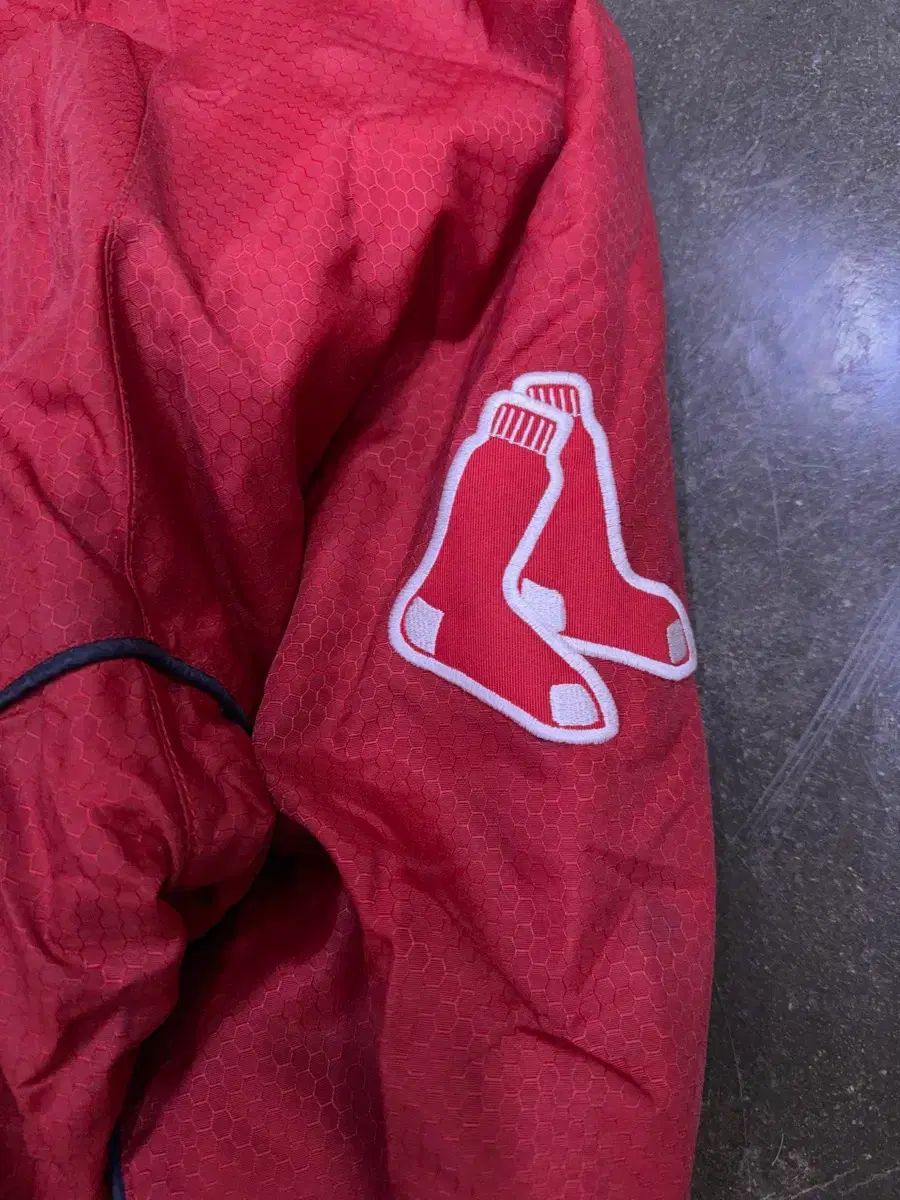 マジェスティック MLB ボストン レッドソックス ブルゾン ベンチ