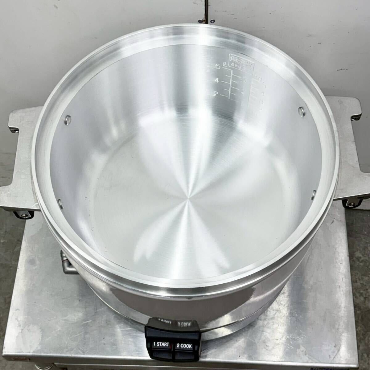 未使用保管品 リンナイ 業務用ガス炊飯器 3升炊き RR-300C 都市ガス 