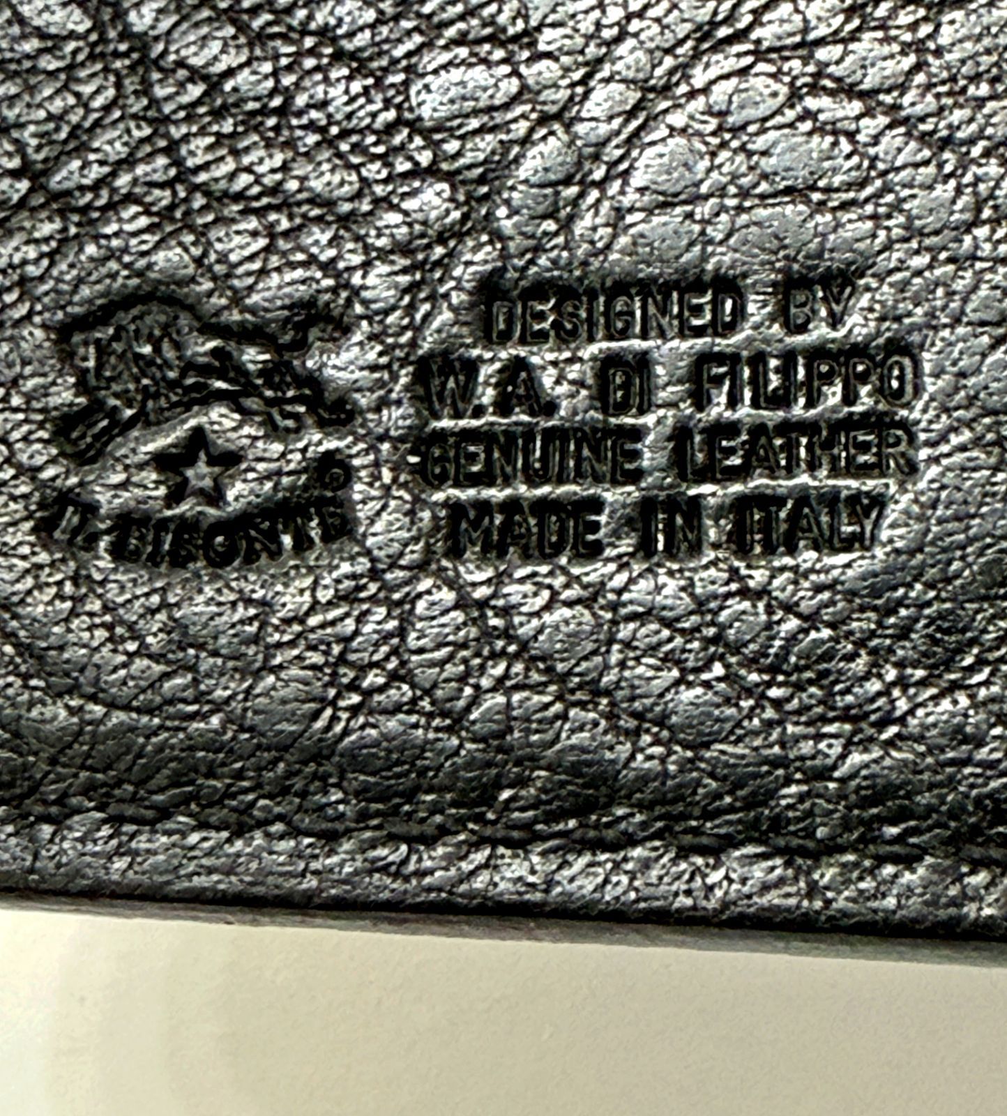 2026 現行 IL BISONTE イルビゾンテ レザー マネークリップ ブラック