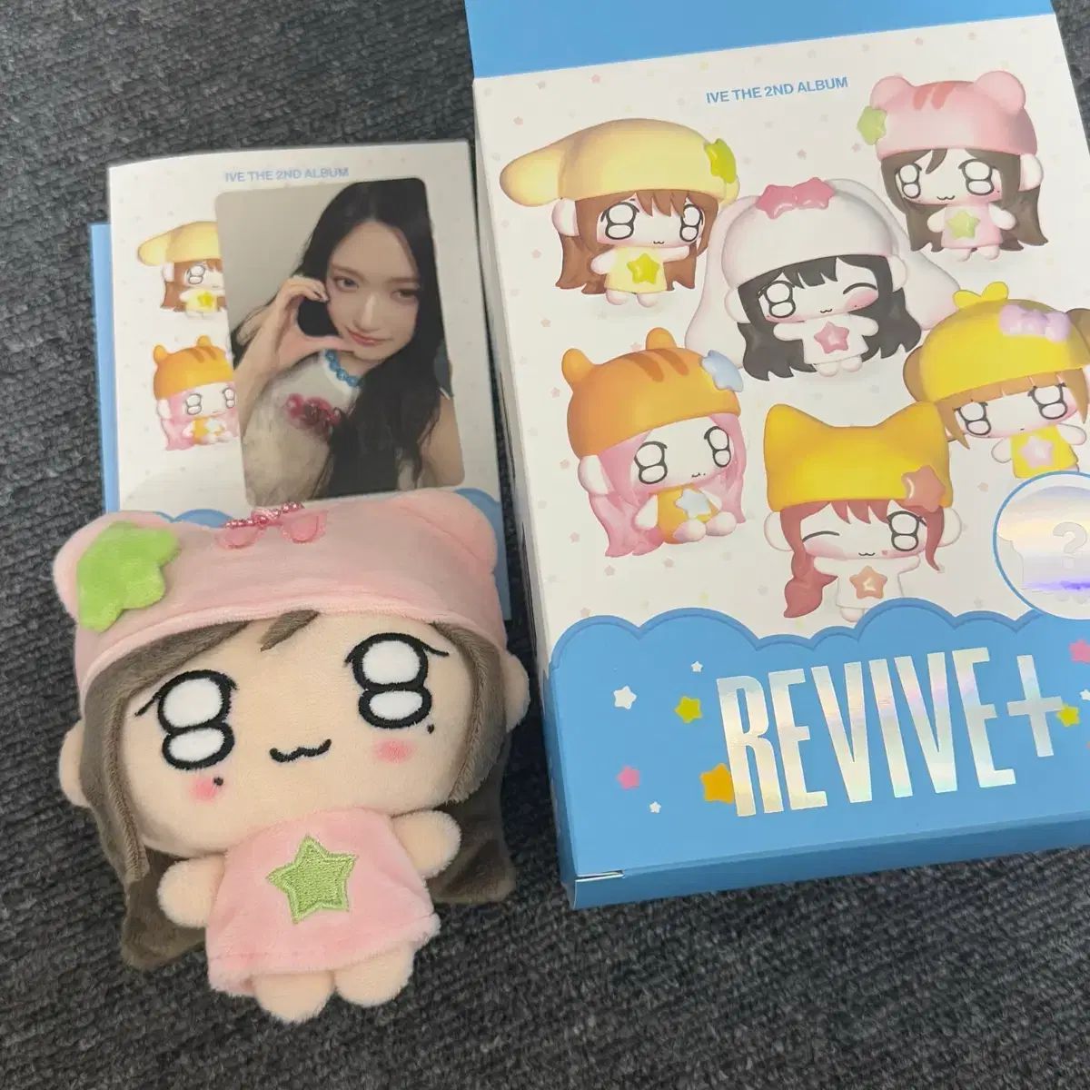 IVE イソ revive+ プチIVE PETIT-IVE ぬいぐるみ トレカ フルセット