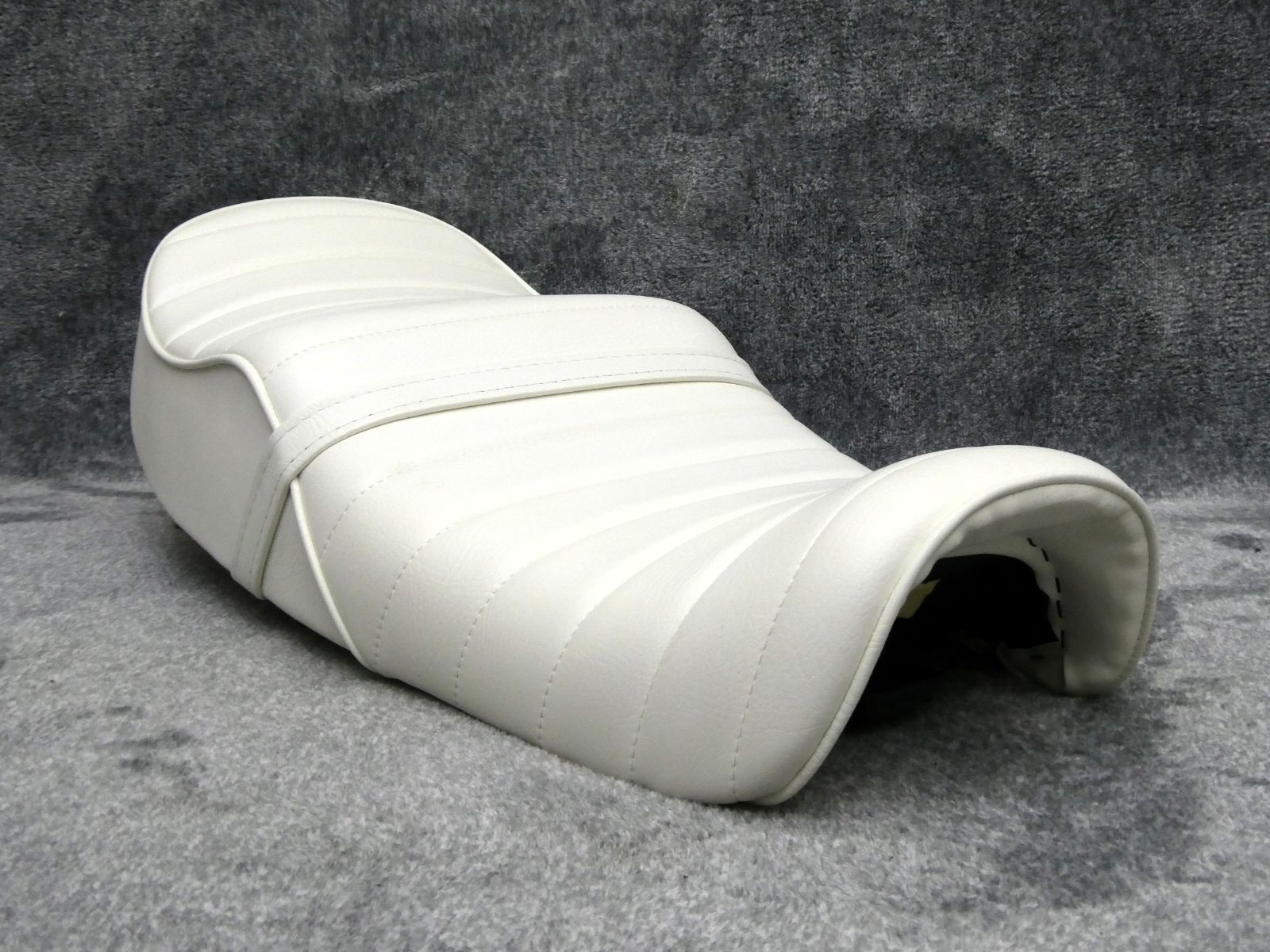 ジェイド250 白皮 タックロールシート/完成品WHITEホワイトJADE白 MC23