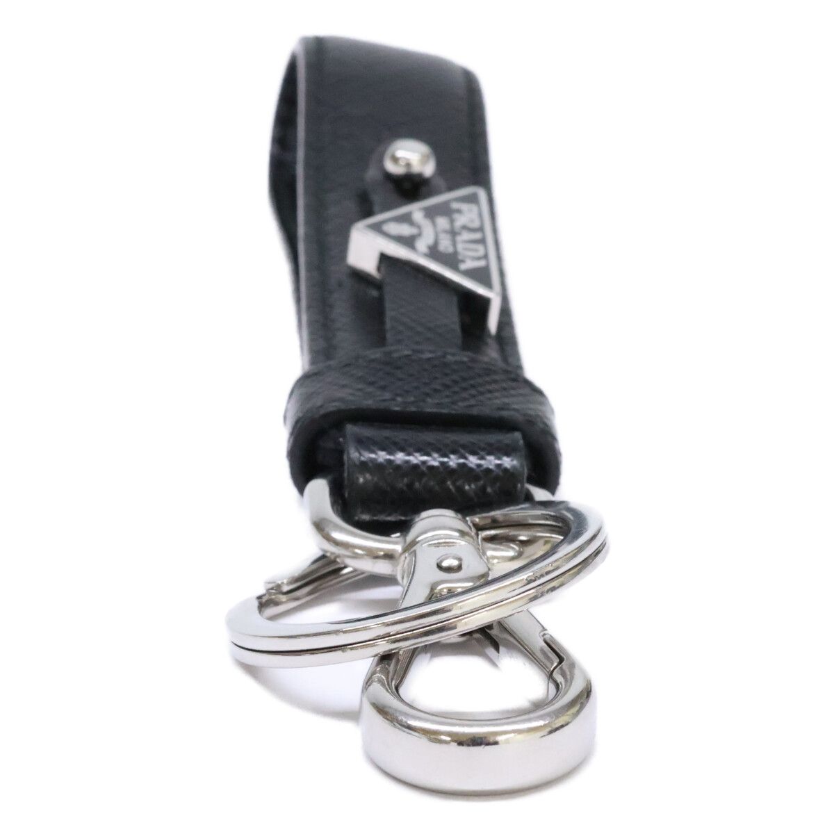 PRADA プラダ サフィアーノレザー キーチェーン - メルカリ