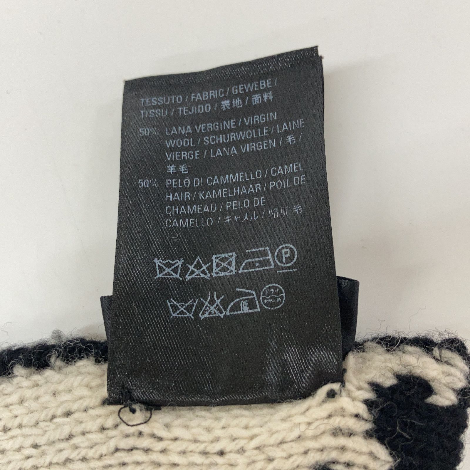 BALENCIAGA バレンシアガ 558951 ロゴマフラー - メルカリ