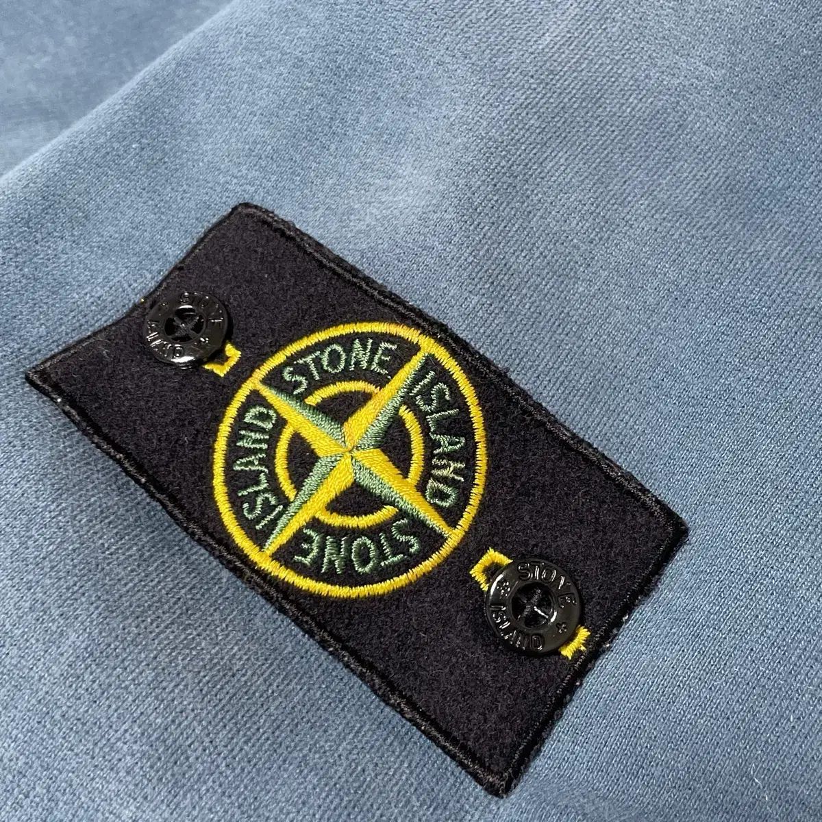 STONE ISLAND ストーンアイランド スウェット 出品 - メルカリ