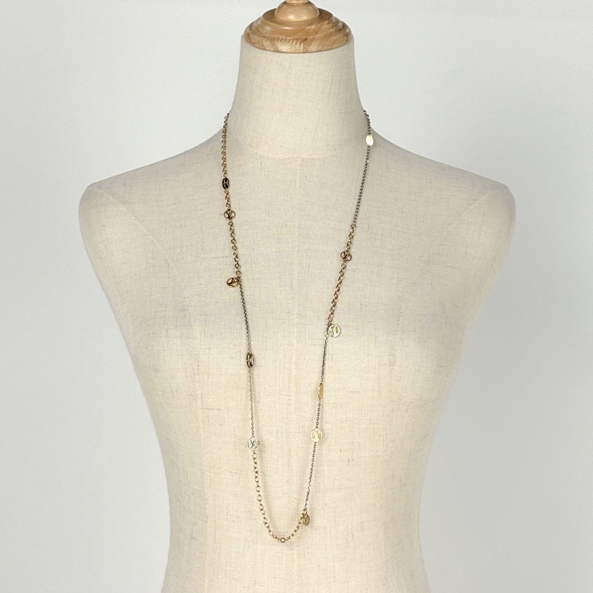 クリスチャンディオール Christian Dior ロゴ フェイクパール