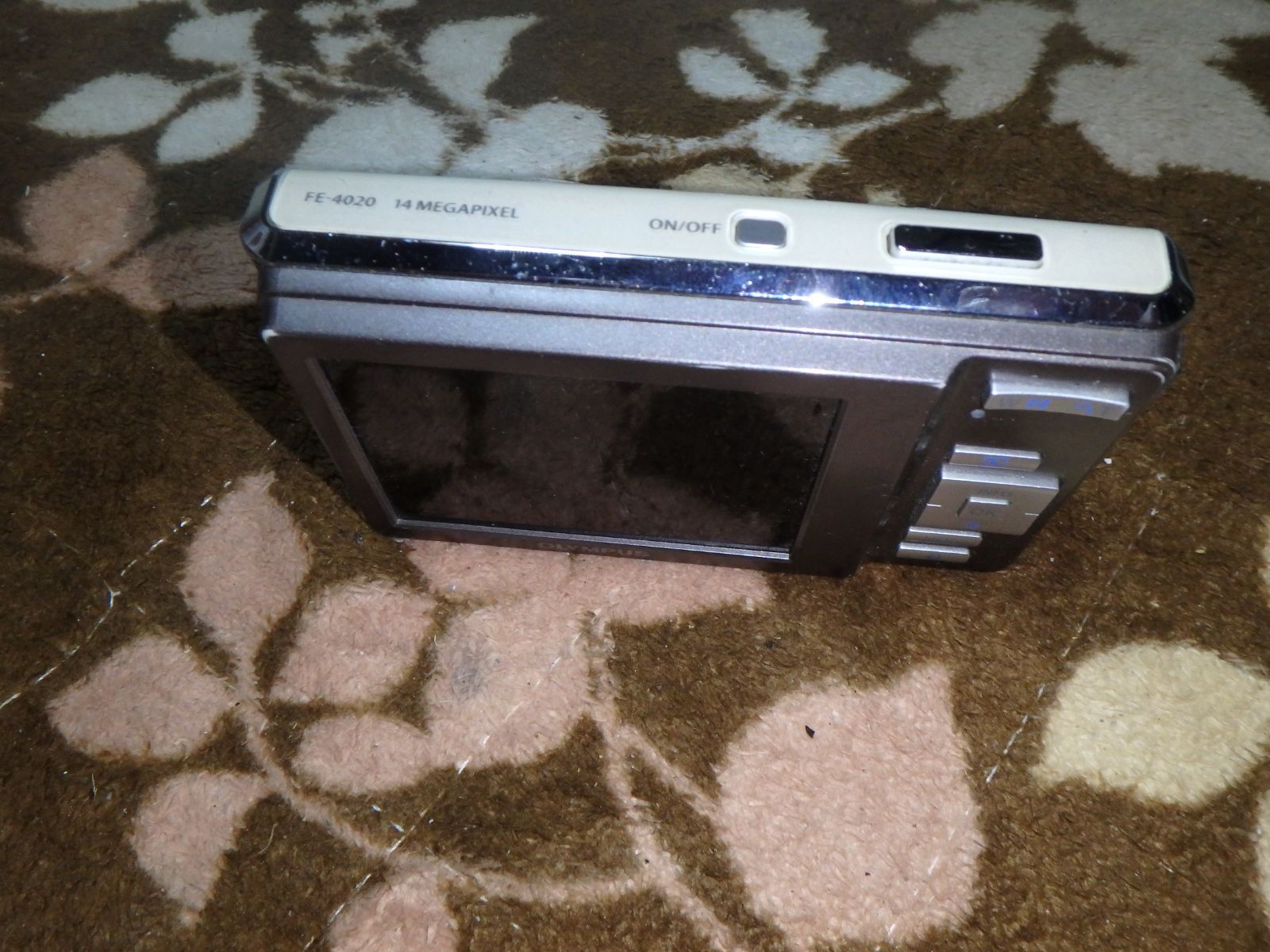 動作品 OLYMPUS FE-4020 デジタルカメラ フラッシュ難 - メルカリ