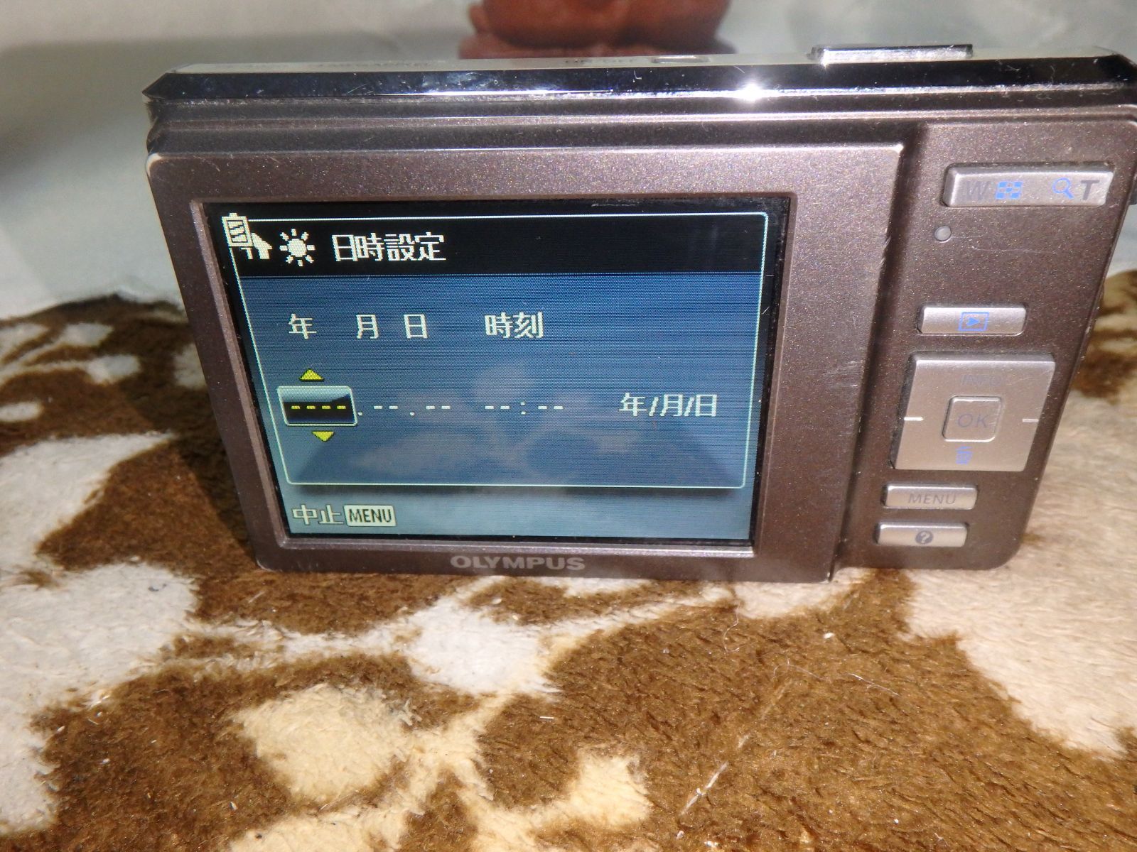 動作品 OLYMPUS FE-4020 デジタルカメラ フラッシュ難 - メルカリ