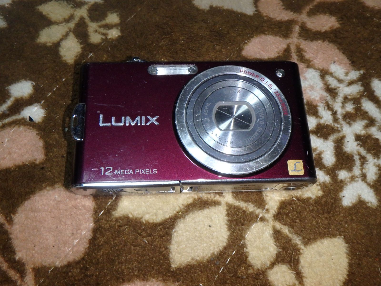 動作品 PANASONIC DMC-FX60 LUMIX デジタルカメラ 難 - メルカリ