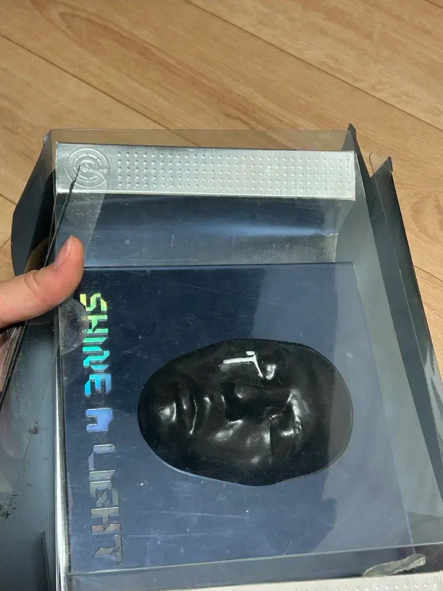 G-DRAGON（ジードラゴン） SHINE A LIGHT DVD 無削除版 G-DRAGON（ジー