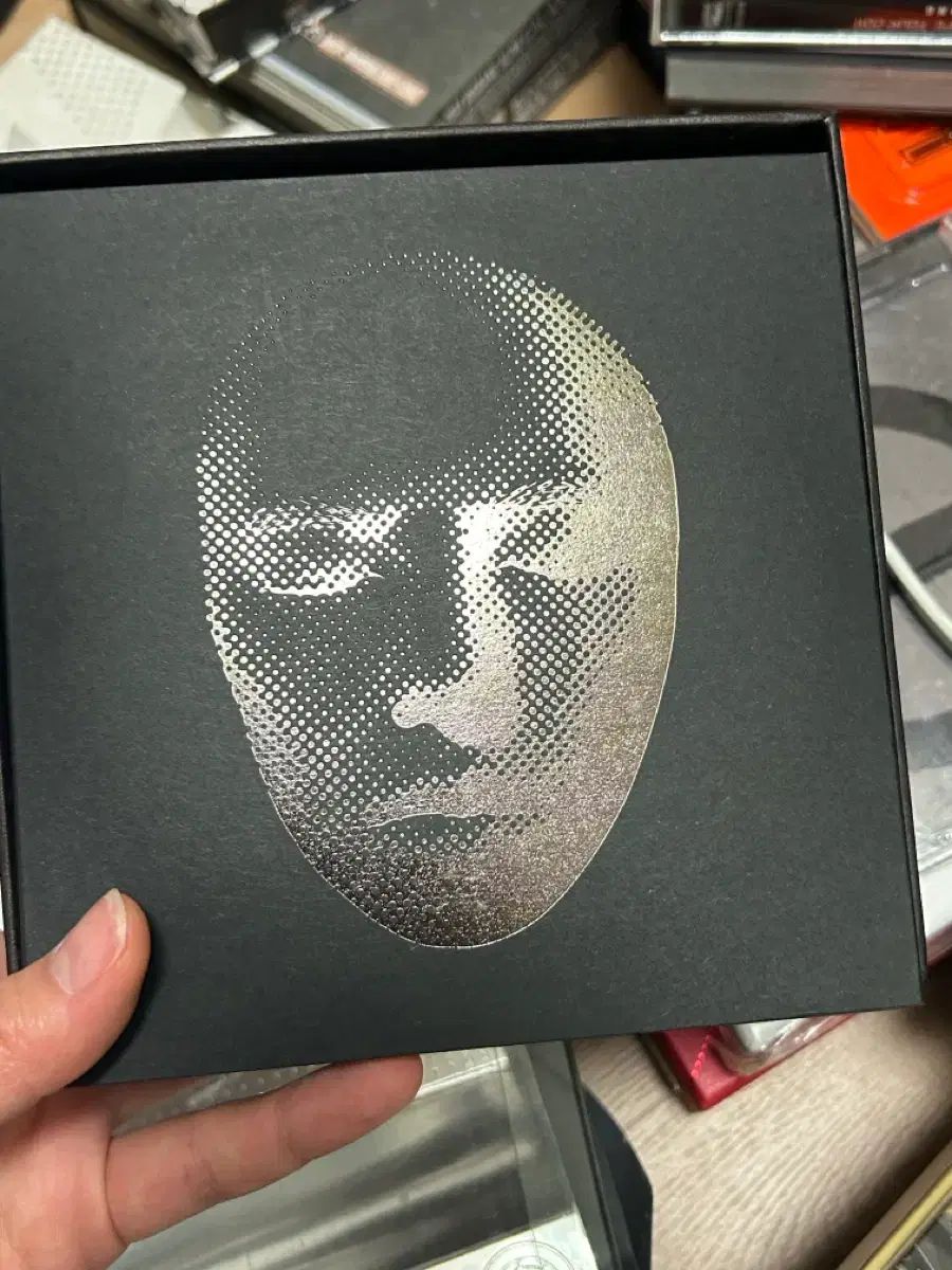 G-DRAGON（ジードラゴン） SHINE A LIGHT DVD 無削除版 G-DRAGON（ジー