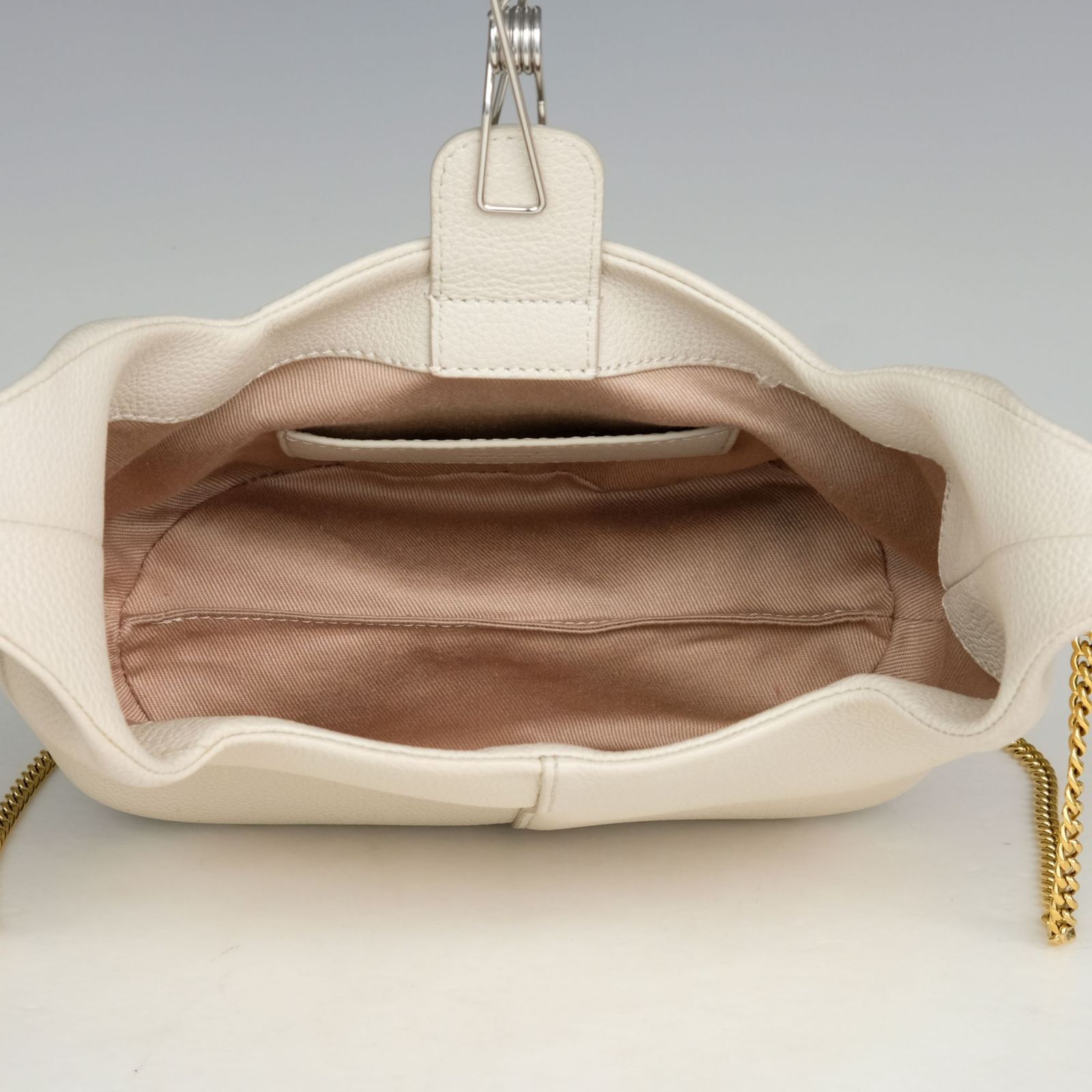 美品】 polene ポレーヌ ベリ beri チョーク チェーンショルダー 白