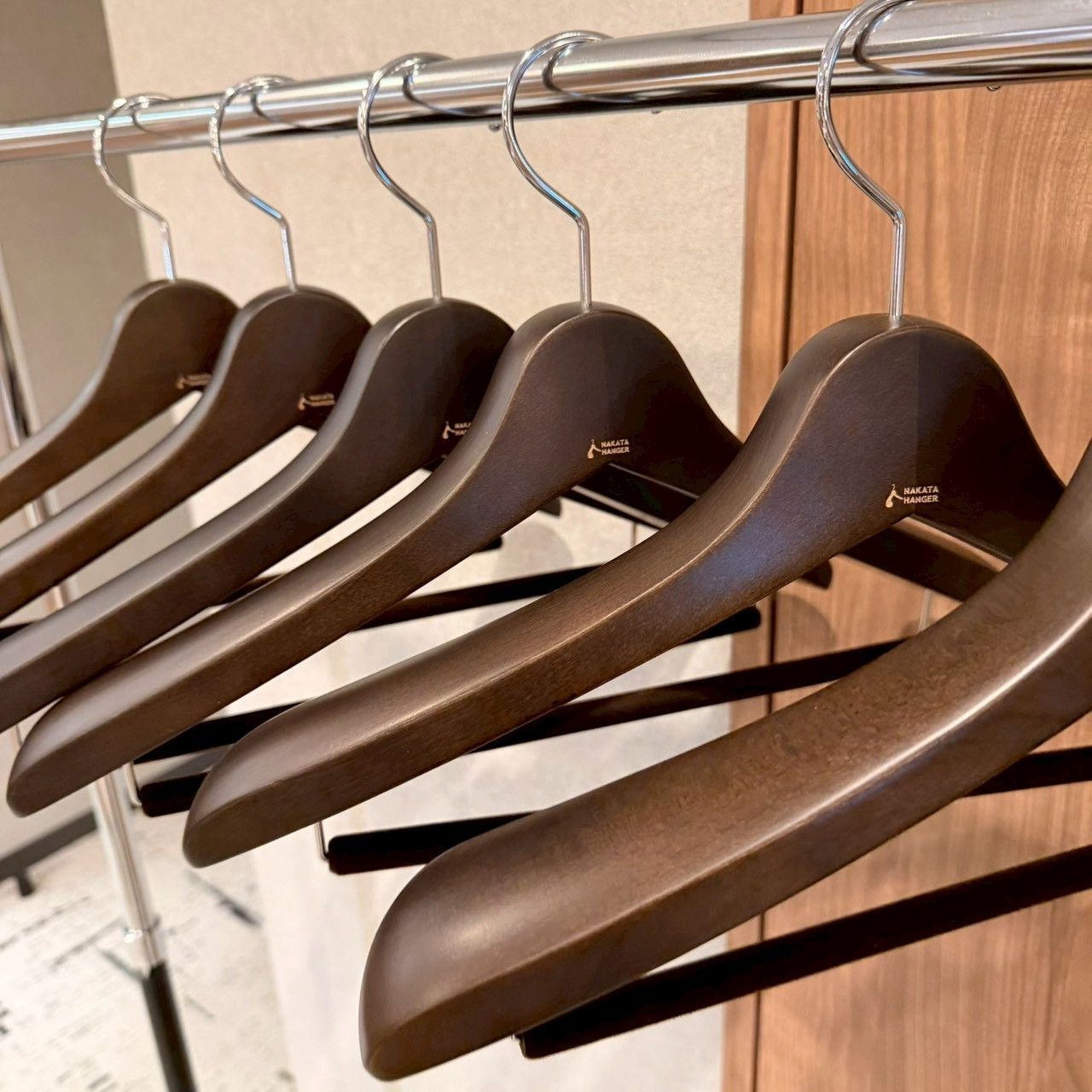 高級・新品】NAKATA HANGER ナカタハンガー スーツハンガー 6本セット