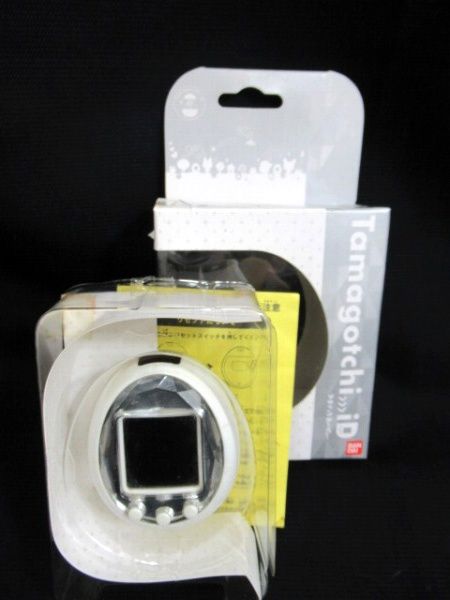 たまごっちID Tamagotchi iD ホワイト ID01 バンダイ 通確OK 中国製