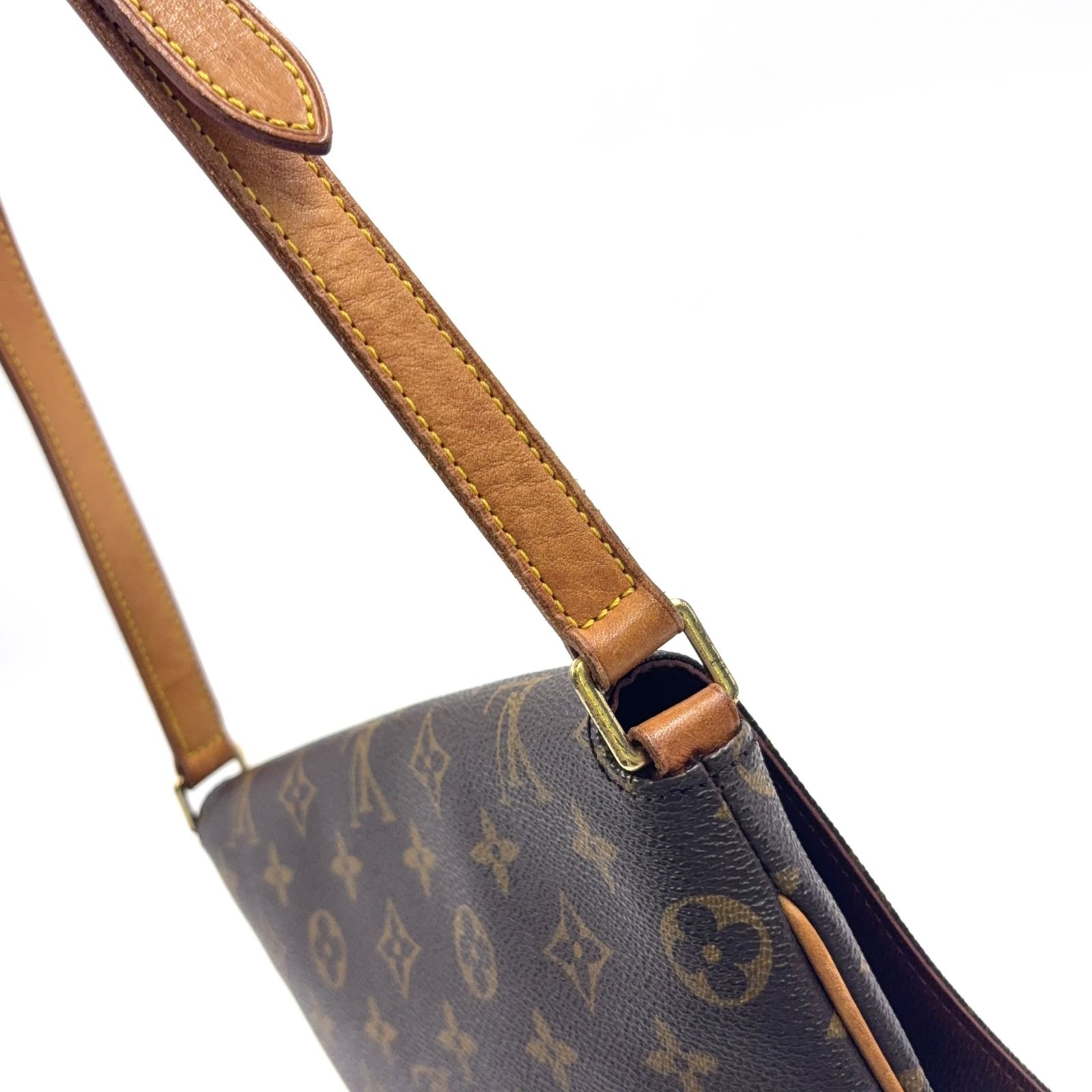 LOUIS VUITTON ミュゼットタンゴ ショートストラップ モノグラム