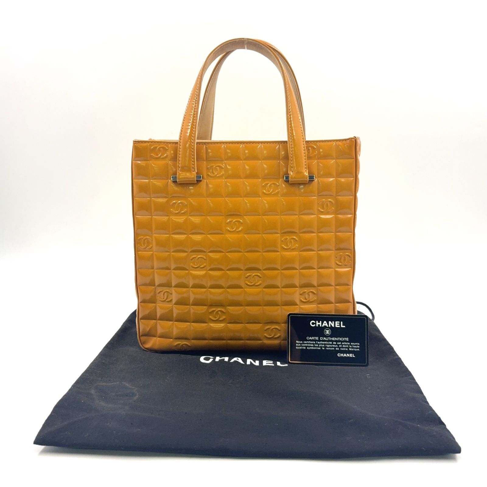 CHANEL チョコバー ココマーク シリアル番号7番台 エナメルレザー