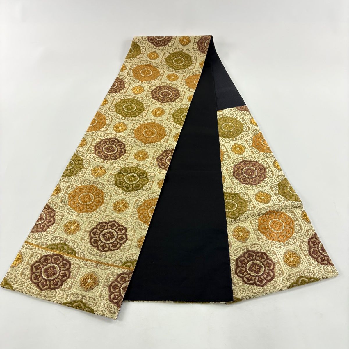 袋帯 逸品 河合美術織物 落款 華文 蜀江文 金糸 唐織 ベージュ 六通