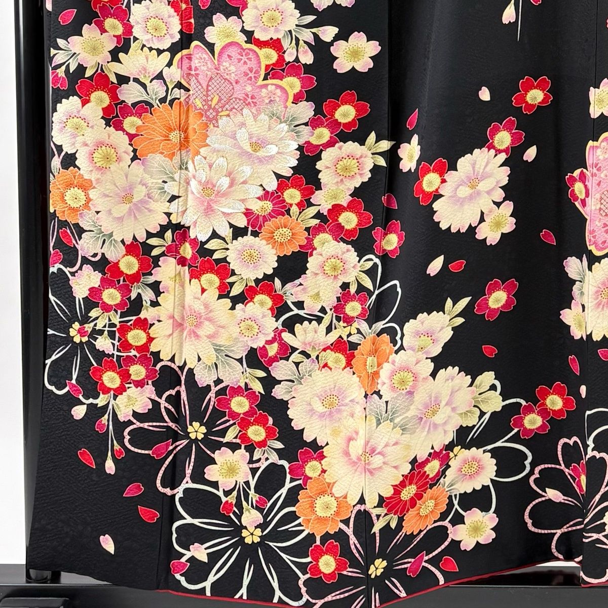 振袖 身丈160cm 裄丈66cm M 袷 菊 霞 染め分け 縮緬 朱色 正絹 名品 