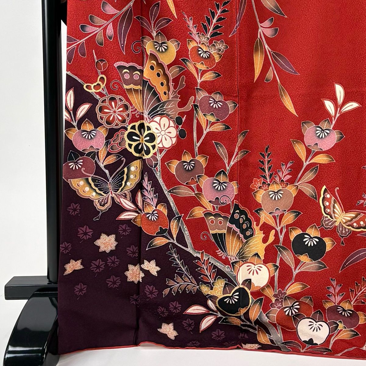 振袖 身丈173.5cm 裄丈68cm L 袷 蝶 橘花 染め分け 金彩 赤 正絹 秀品