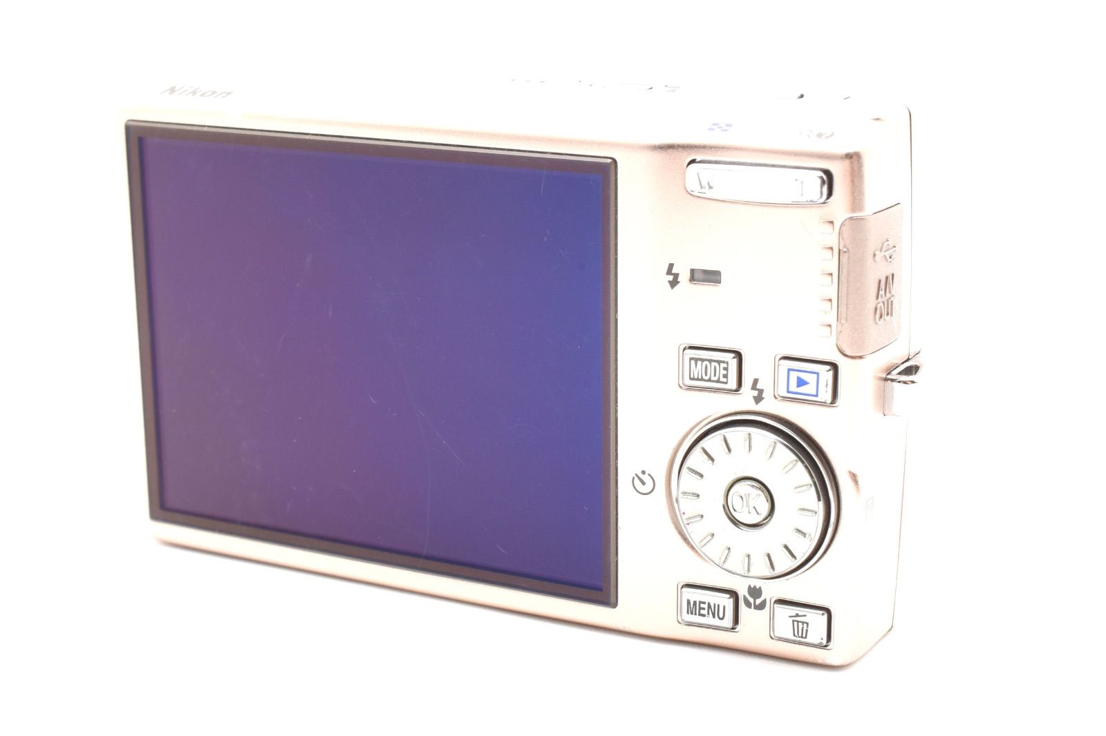 NIKON COOLPIX S600 シャンパンゴールド オールドコンデジ NIKON