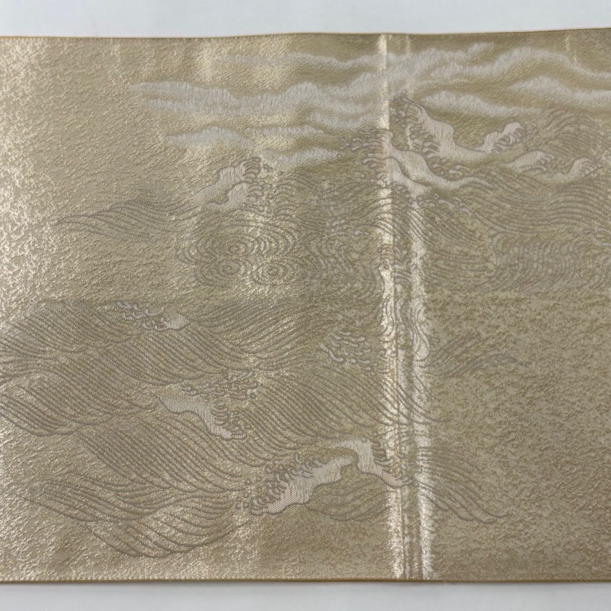 美品】 袋帯 秀品 横山大観 落款 富士山 波 箔 金色 お太鼓柄 正絹