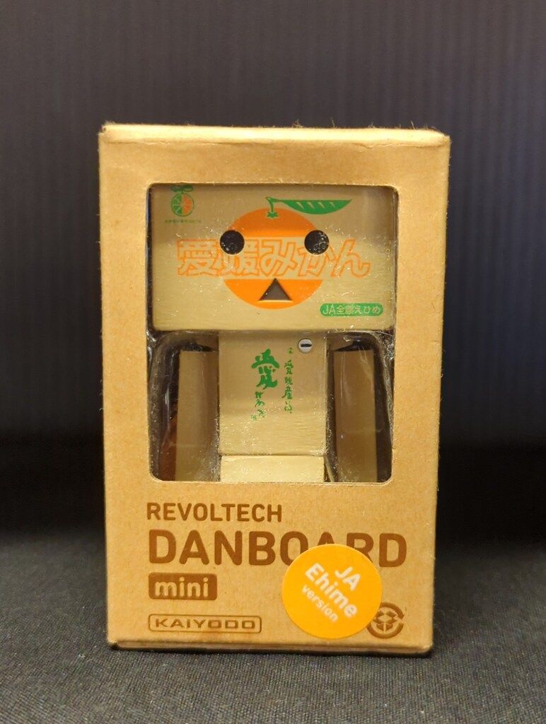 海洋堂 リボルテックミニ/よつばと JA愛媛ミカン箱Ver ダンボーミニ