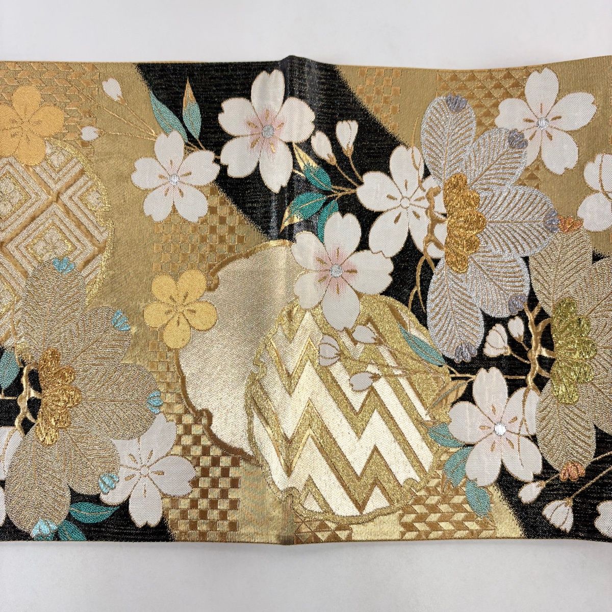 袋帯 秀品 桜 笠松 金銀糸 箔 金色 全通 正絹 【中古】 - メルカリ