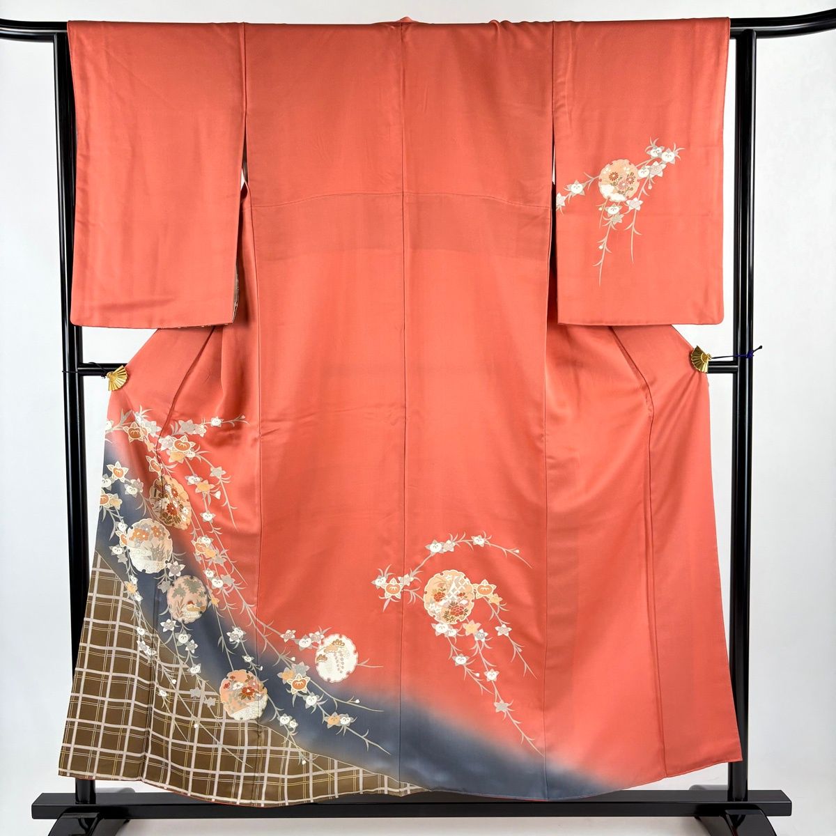 訪問着 身丈156cm 裄丈64cm M 袷 雪輪 草花 金銀彩 染め分け サーモン