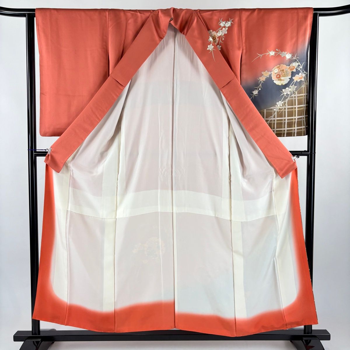 訪問着 身丈156cm 裄丈64cm M 袷 雪輪 草花 金銀彩 染め分け サーモン