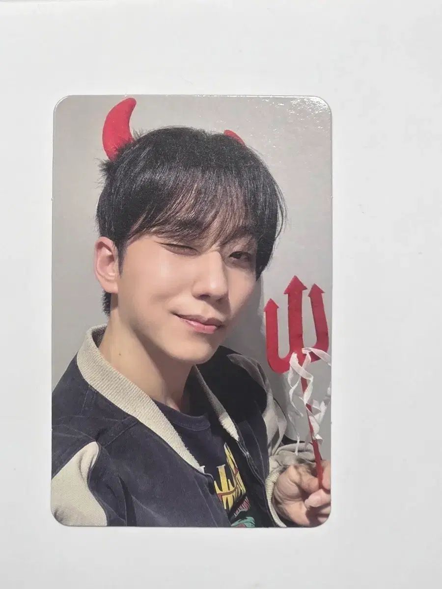 ガンイル) Xdinary Heroes(エクディズ) view麻 入場トレカ 入場 特典