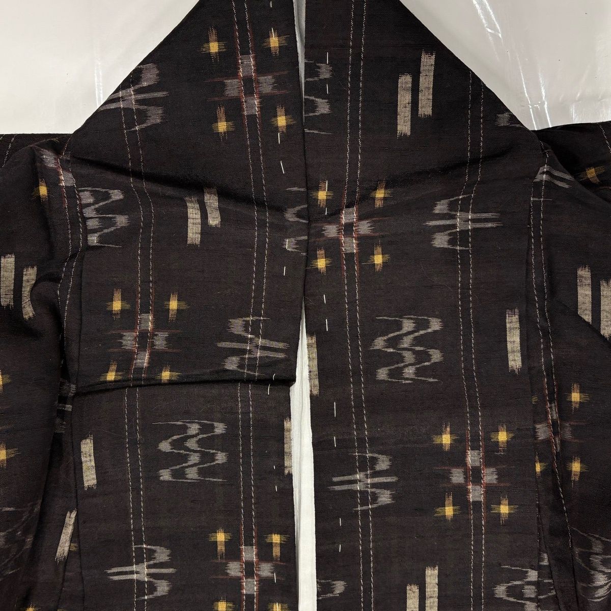 紬 身丈162.5cm 裄丈62.5cm S 袷 縦縞 燕 黒 正絹 秀品 【中古