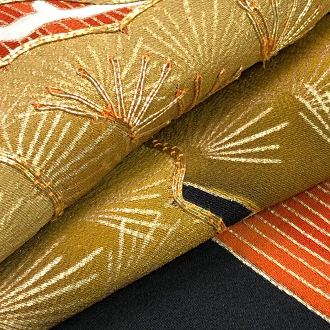 黒留袖 松の木 金駒刺繍 金彩 しつけ糸 トールサイズ K-5746 - メルカリ