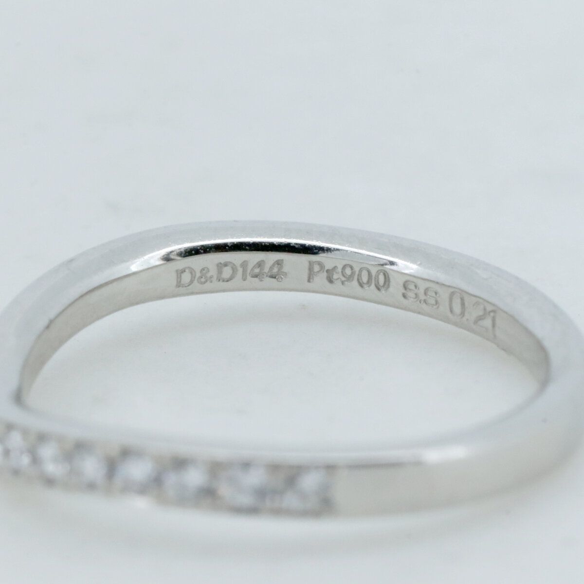 D&D144 ハーフエタニティ ダイヤモンド リング 指輪 8号 0.21ct Pt900 
