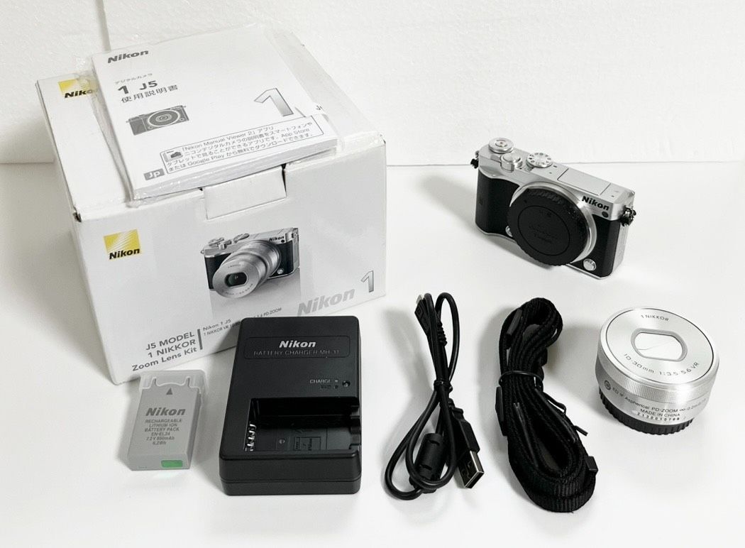 ニコン(Nikon) デジタル一眼カメラ Nikon 1 J5 標準パワーズームレンズ