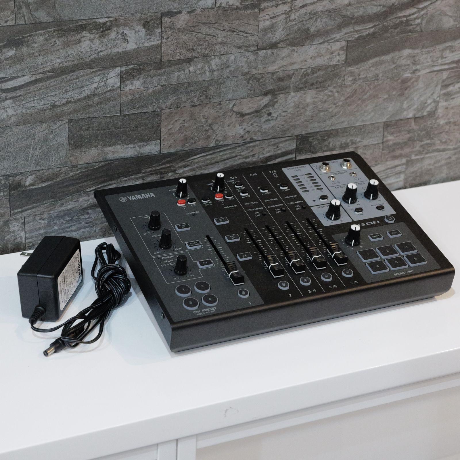 YAMAHA ヤマハ AG08 Live Streaming Mixer ヤマハ ライブ