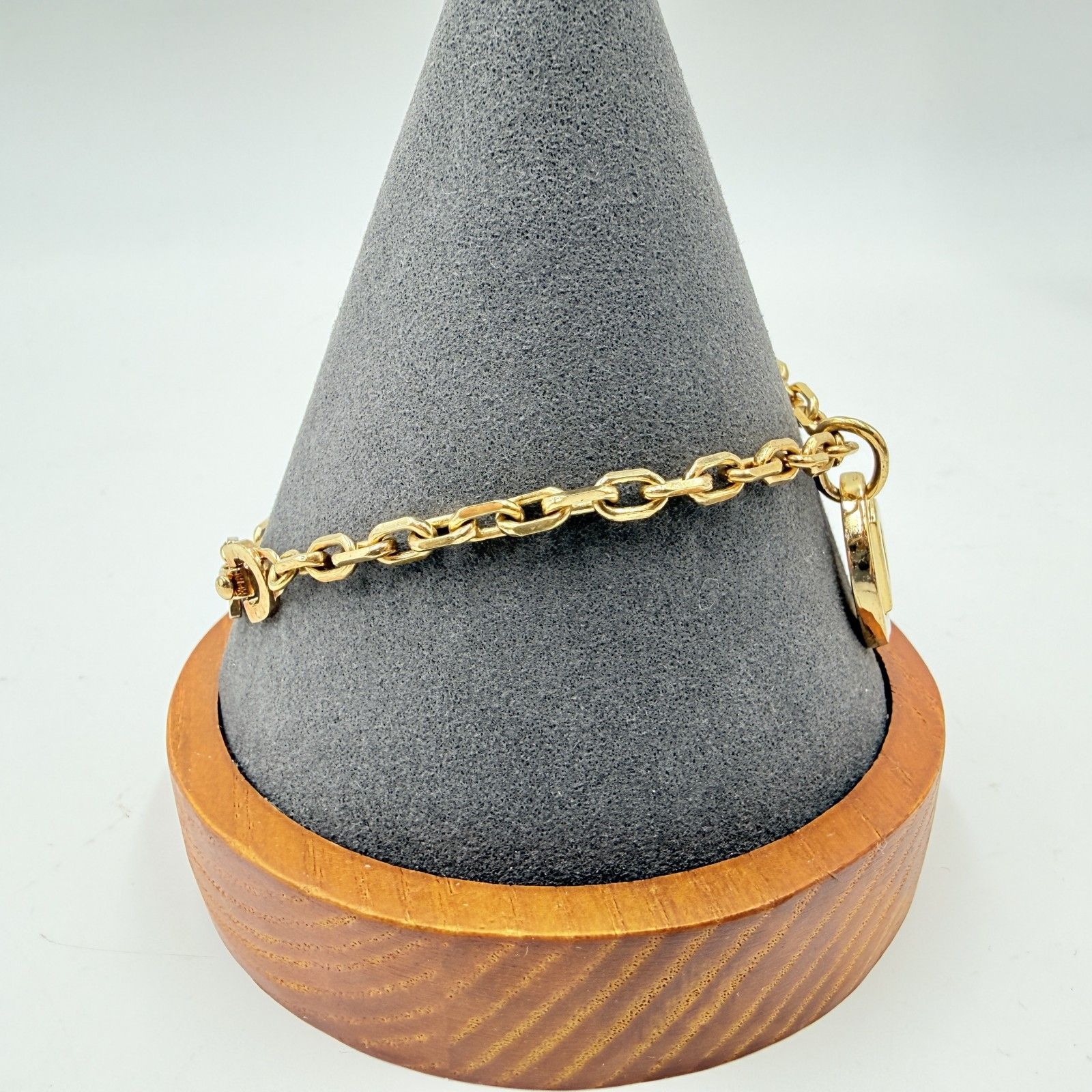 Christian Dior（クリスチャンディオール）CDロゴ チェーン