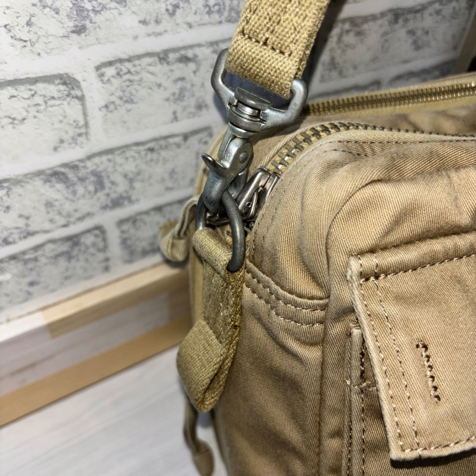 【極美品/廃盤】PORTER LOVE&PEACE ショルダーバッグ 希少モデル 希少 PORTER ショルダーバッグ LOVE &PEACE ラブ&ピース 2層 ベージュ