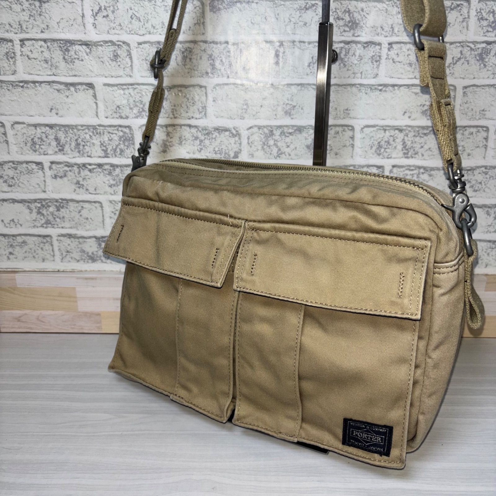 希少 PORTER ショルダーバッグ LOVE &PEACE ラブ&ピース 2層 ベージュ 