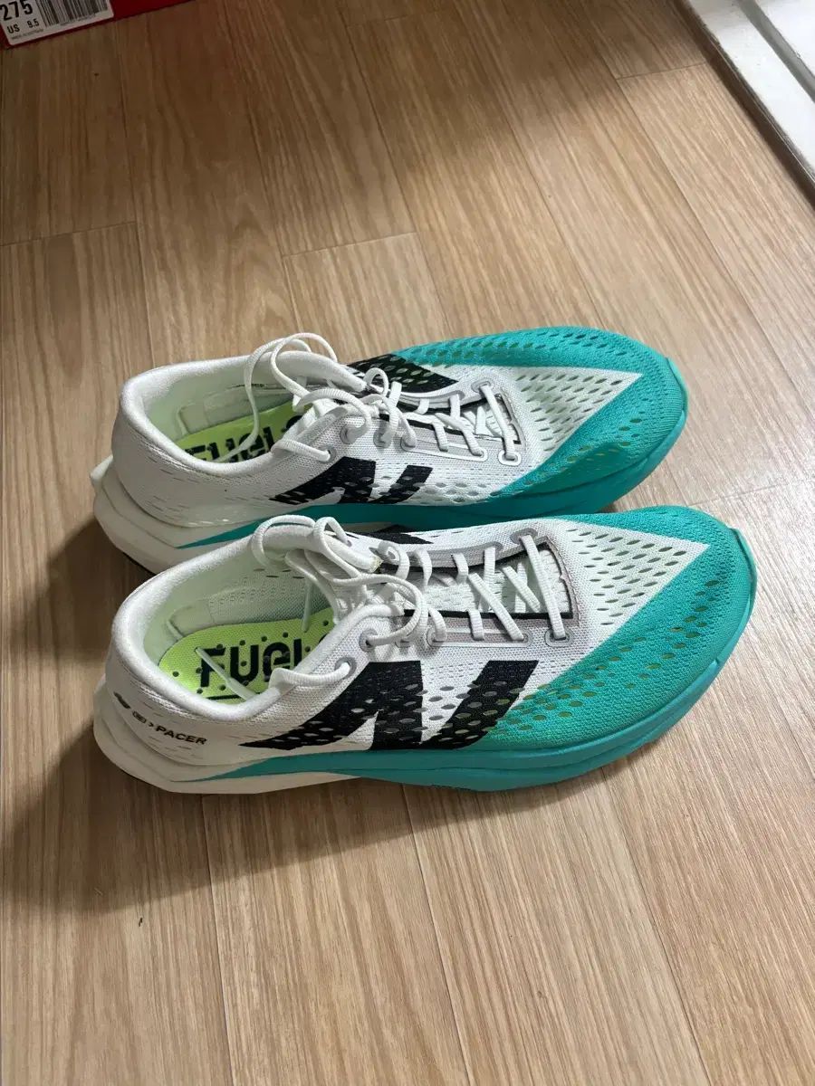 ニューバランス フューエルセル スーパーコンプ SCペーサー v2 - メルカリ