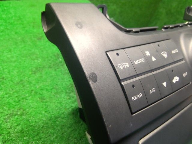 ステップワゴン DBA-RG1 A/Cスイッチパネル 中古】ステップワゴン DBA-RG1 AC エアコン スイッチパネル 79620