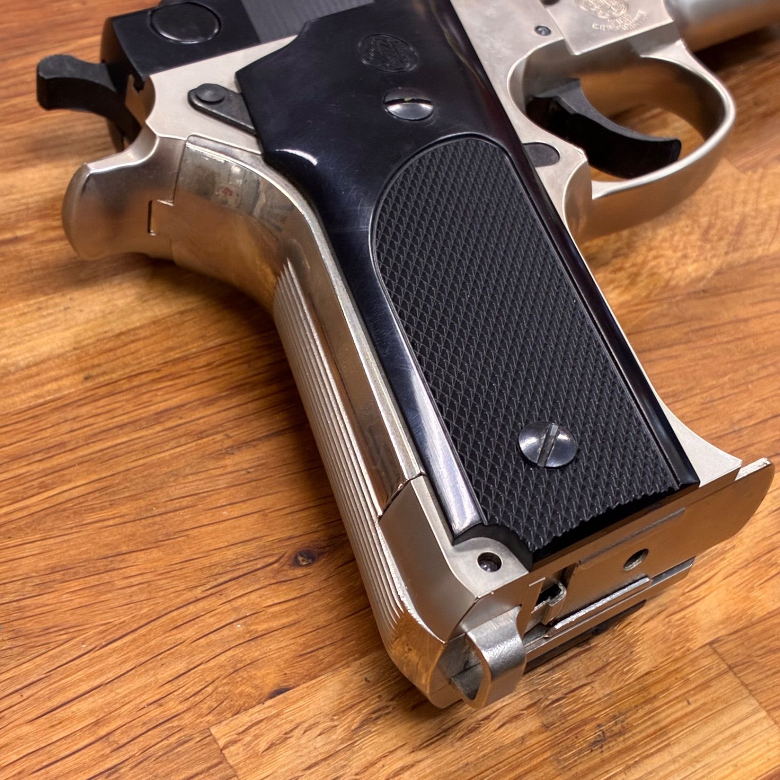 ジャンク品】MGC S&W M59 ドックカスタム ハーフシルバー SMITH&WESSON