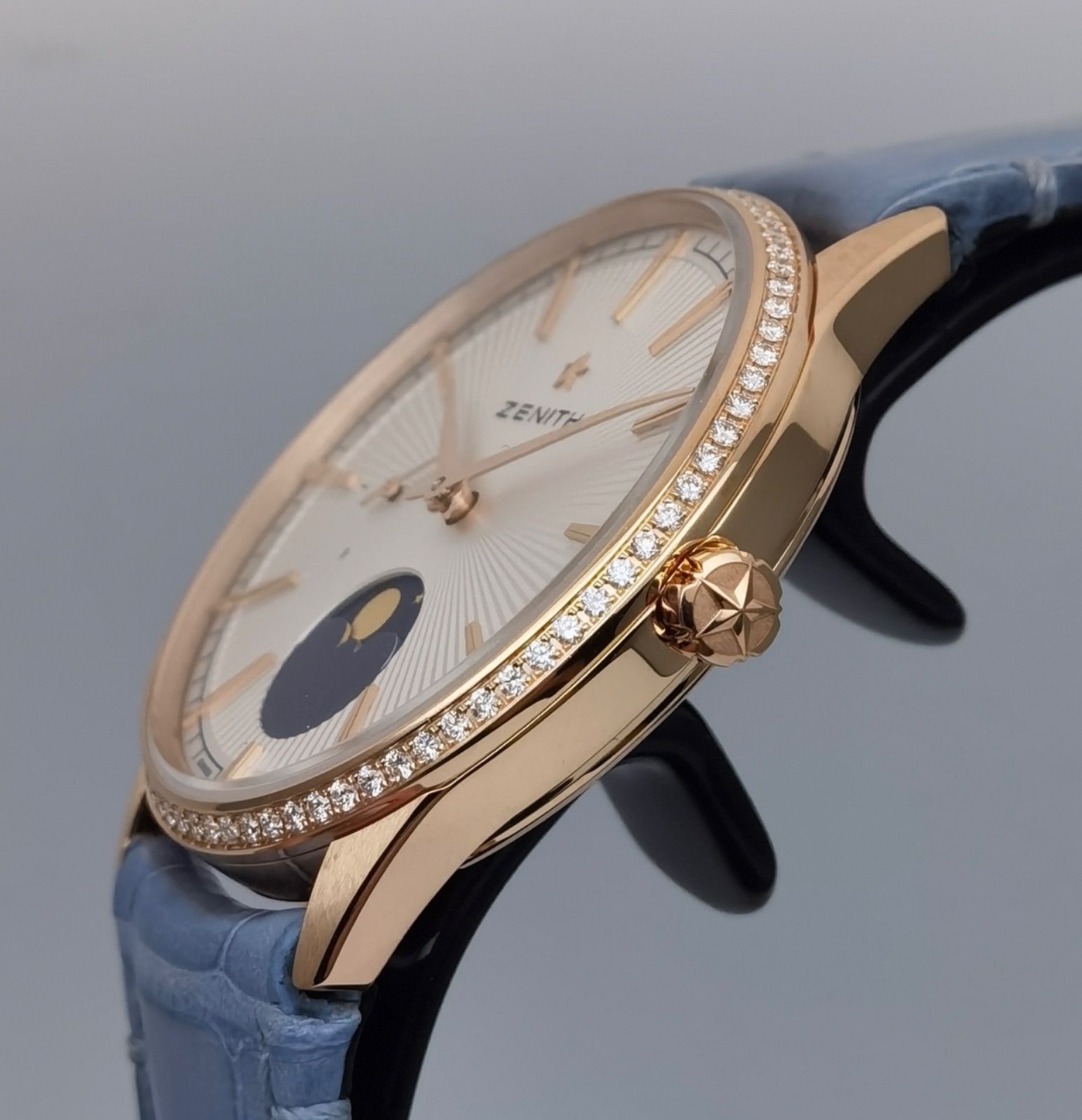 美品 ゼニス ZENITH エリート ムーンフェイズ 22.3200.692 スモール
