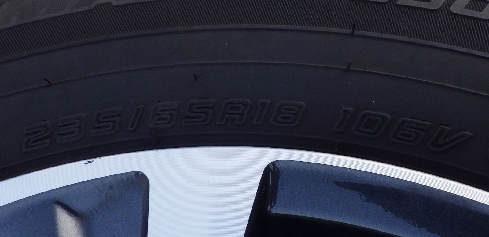 D1675)AWタイヤ☆RX300□LEXUS 純正／DUNLOP SP SPORT MAXX 050【235 