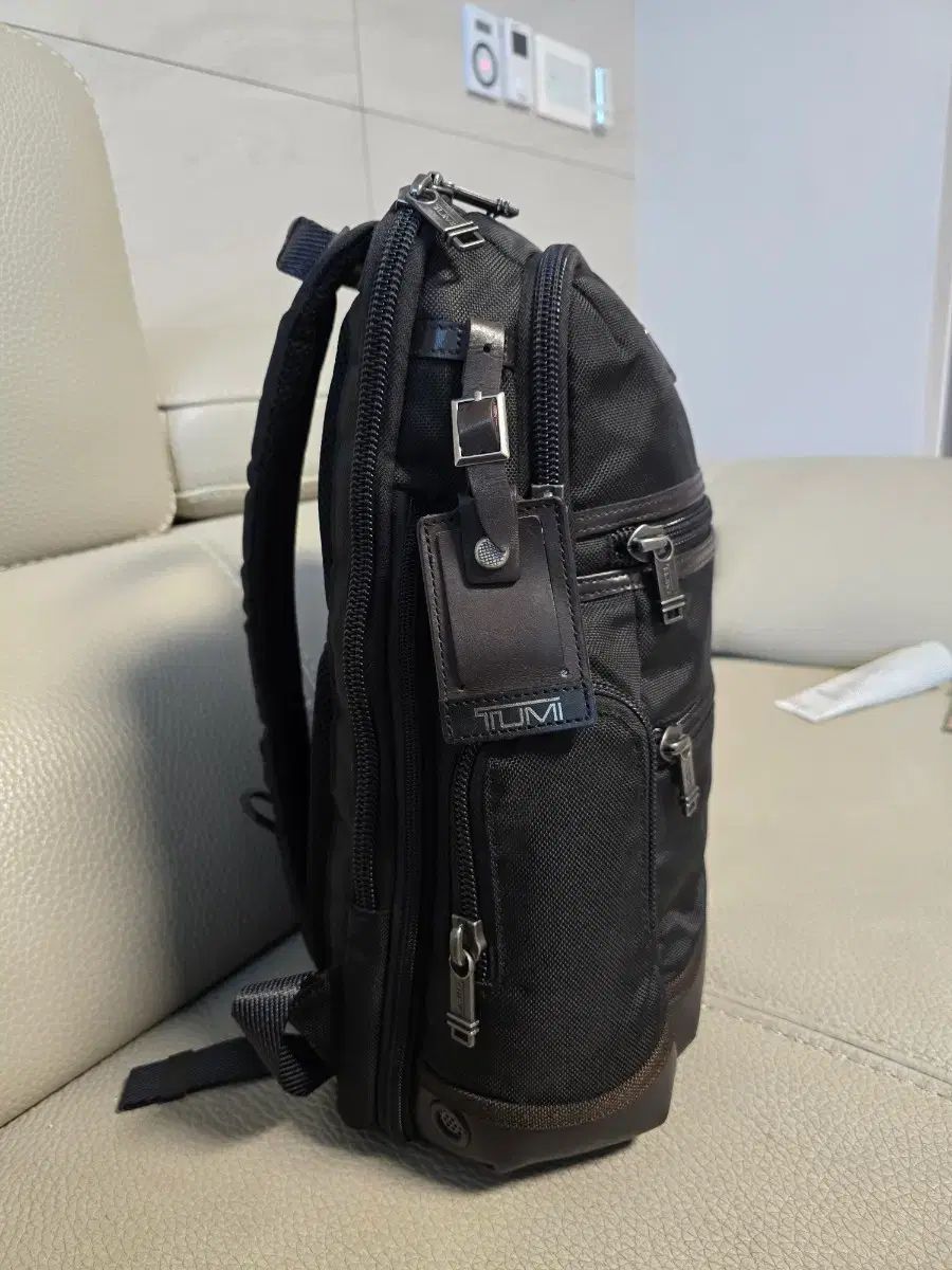 TUMI トゥミ ノックス バックパック ブラック トゥミ ノックス TUMI 