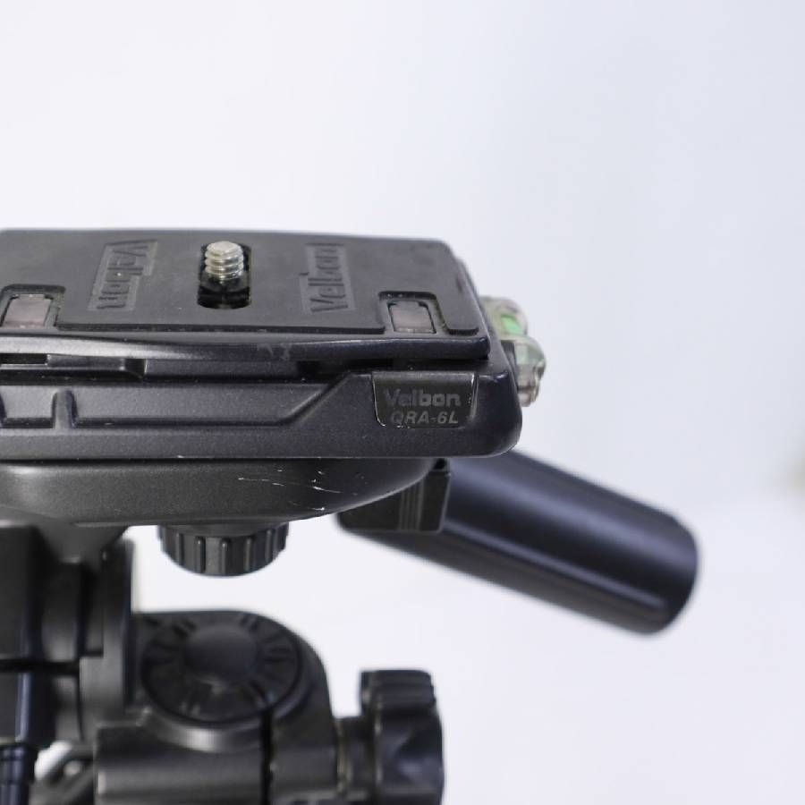 Velbon ベルボン Neo Carmagne 540 ネオ カルマーニュ 三脚 QRA-6L 雲