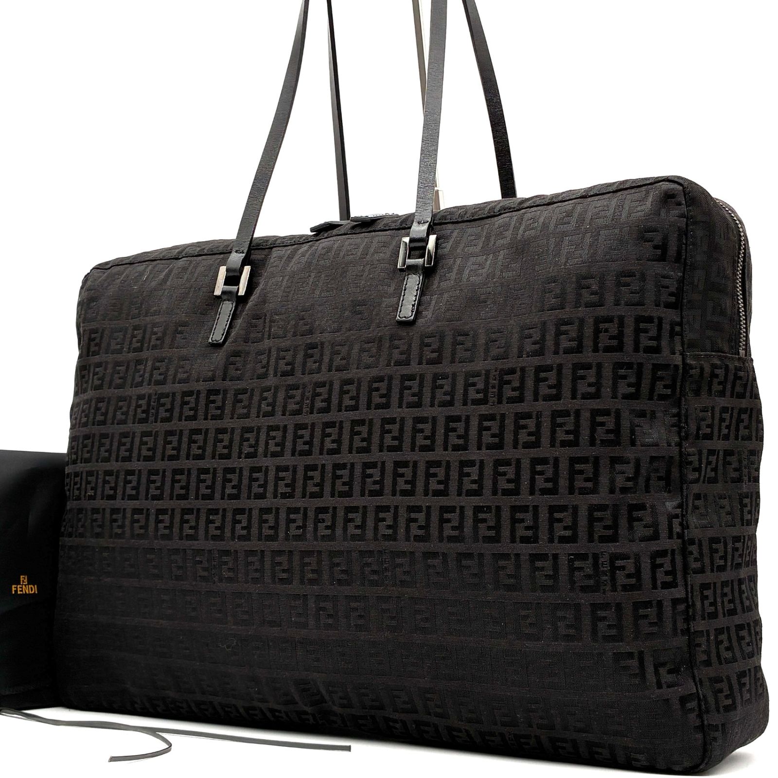 未使用に近い・廃盤 FENDI フェンディ ビジネスバッグ トートバッグ 