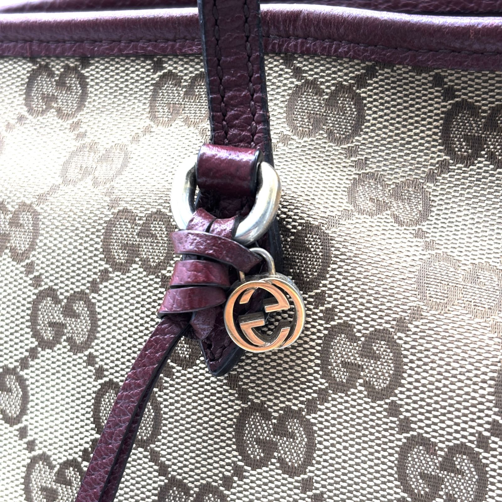 外観美品 GUCCI グッチ トートバッグ GG キャンバス レザー インター