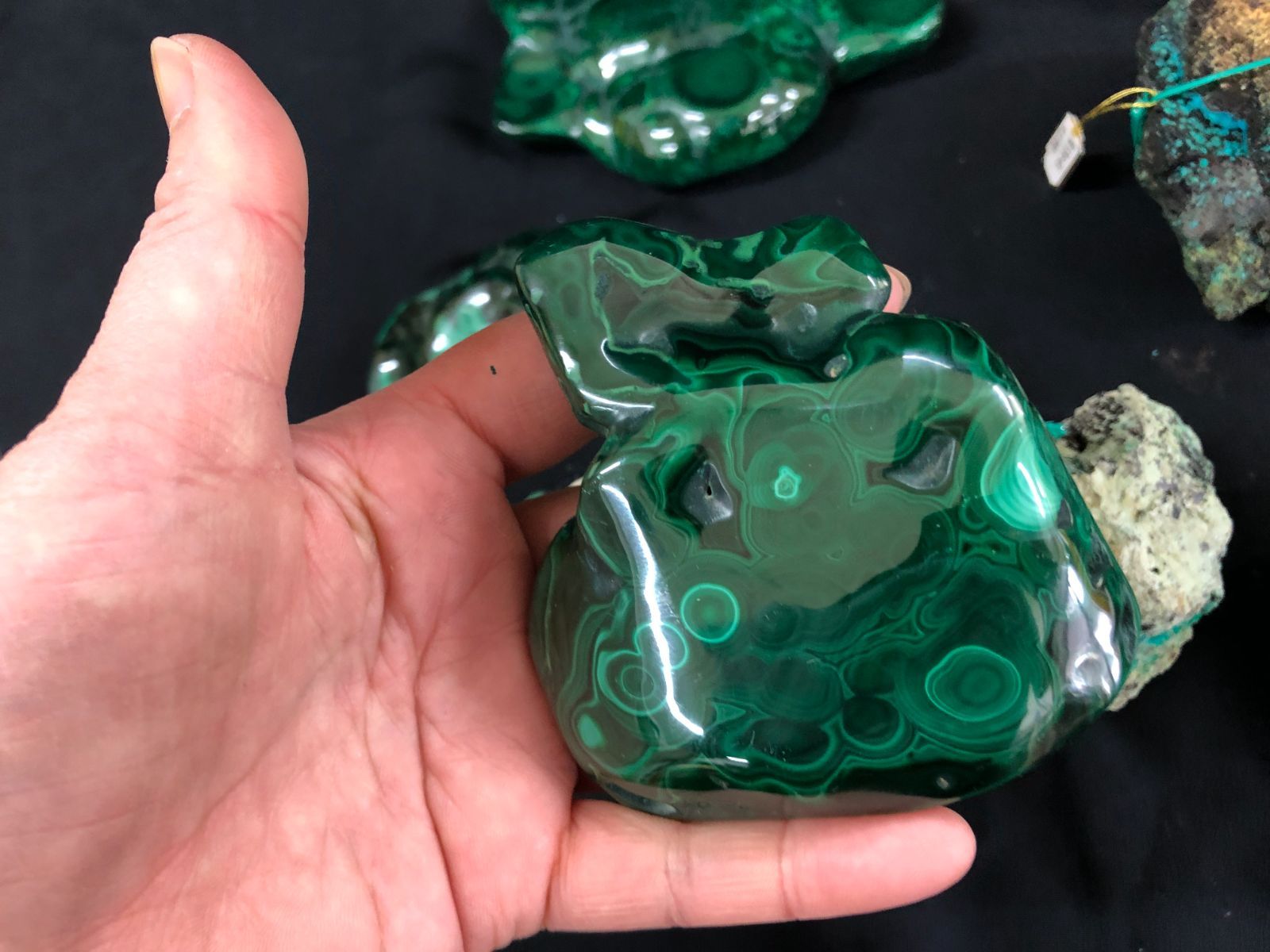  天然石マラカイト AzurmalachiteBOX|コンゴ産 USAアリゾナ産 壁掛けディスプレイ 置物 インテリア小物